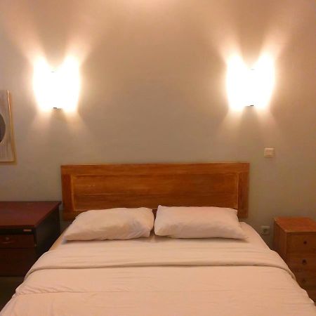 Urbanview Hotel Wayan Mansion Denpasar Dış mekan fotoğraf