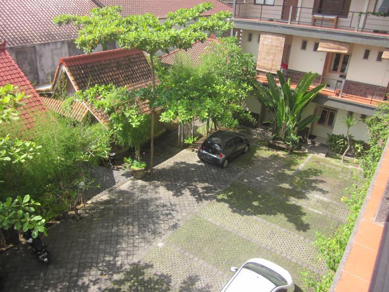 Urbanview Hotel Wayan Mansion Denpasar Dış mekan fotoğraf